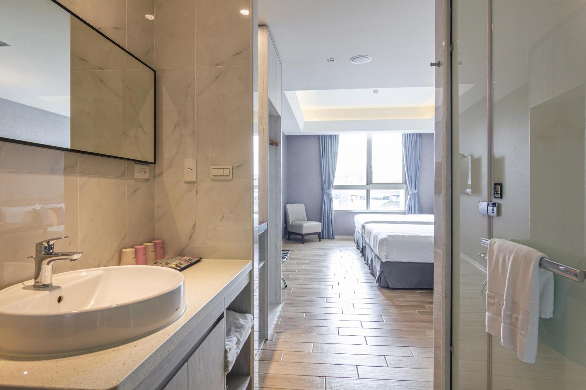 Check Inn New Taipei Luzhou Exterior foto
